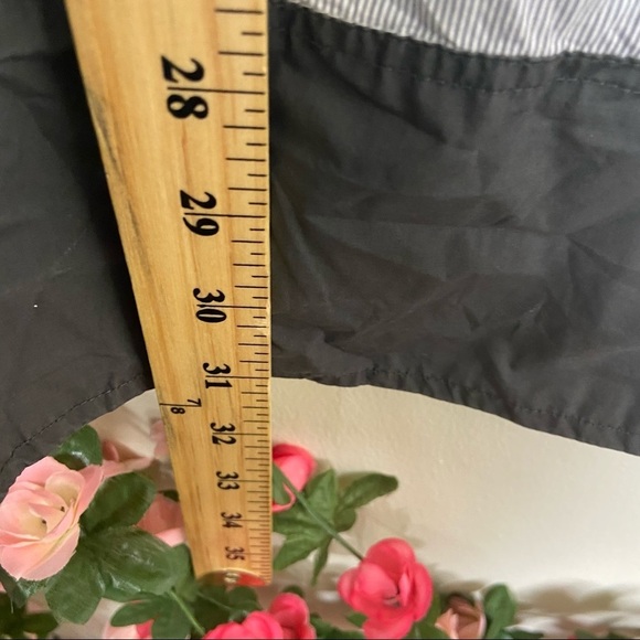 J. Crew Gray and Black Tunic Top - Picture 4 of 7